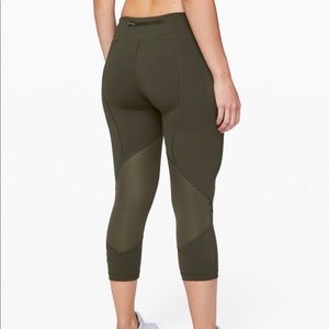 Lululemon Pace Rival Crop